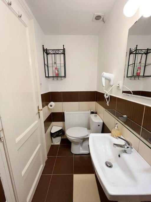 11# Sunflower Cozy Apartment Budapeşte Dış mekan fotoğraf